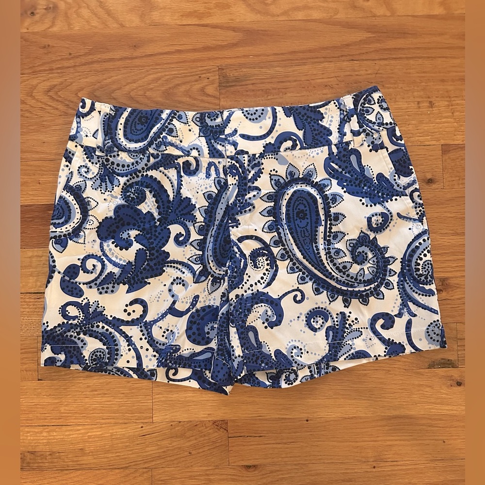 NWT*International Concepts Paisley shorts Size 4